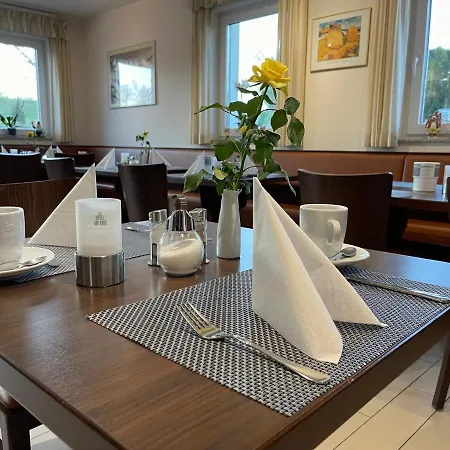 酒店 Land-gut-hotel Am Ring Meuspath