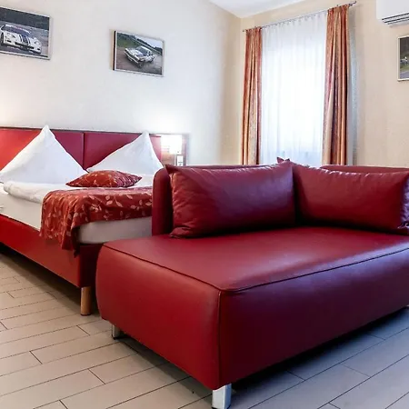 Land-Gut-Hotel Am Ring Hotel Meuspath