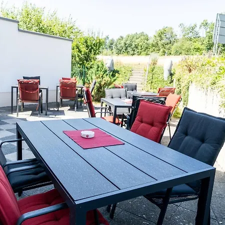 Land-gut-hotel Am Ring 3* Meuspath