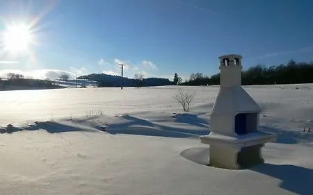 Land-gut-hotel Am Ring Meuspath