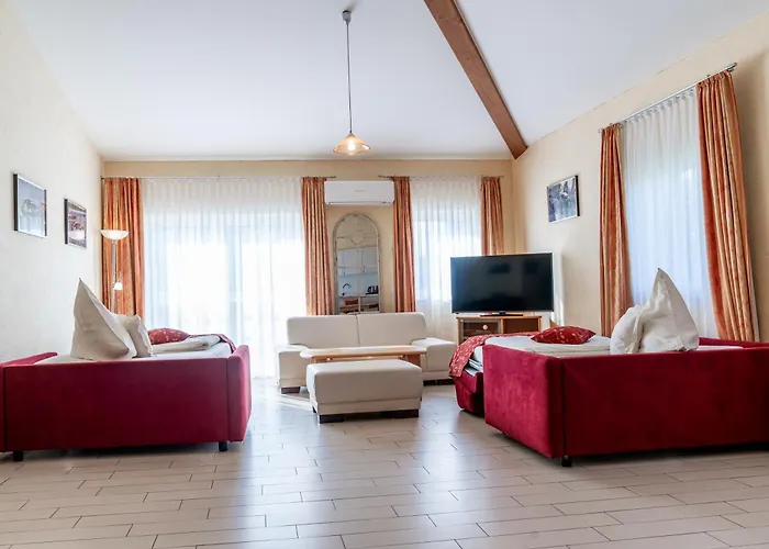 Land-gut-hotel Am Ring Hotell 3*